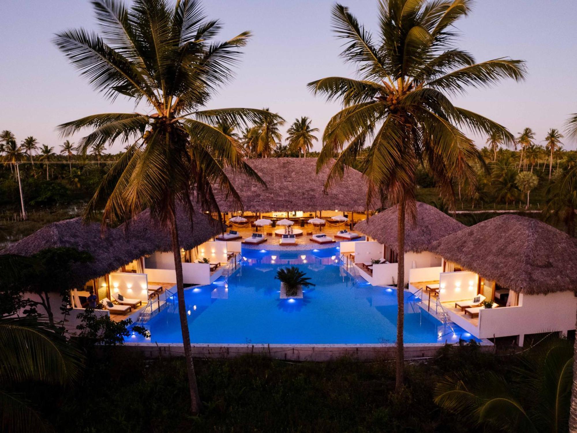 Mkni Hotel - Ikaika Makani Experience Prea Esterno foto